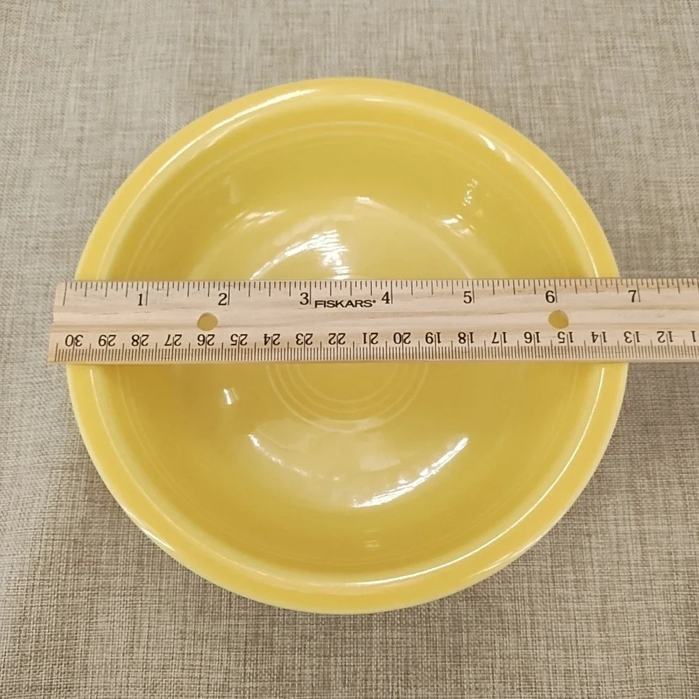 Fiesta Retired Sunflower Yellow Classic Rim Cereal Bowl 6 7/8